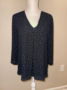 White House Black Market Black V-Neck Polka Dot Tunic